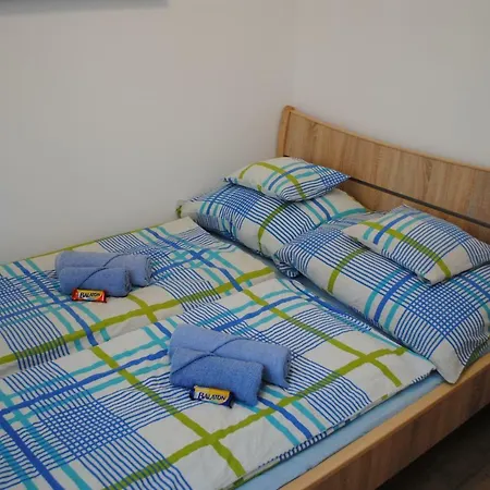 Pedetti Apartman 公寓